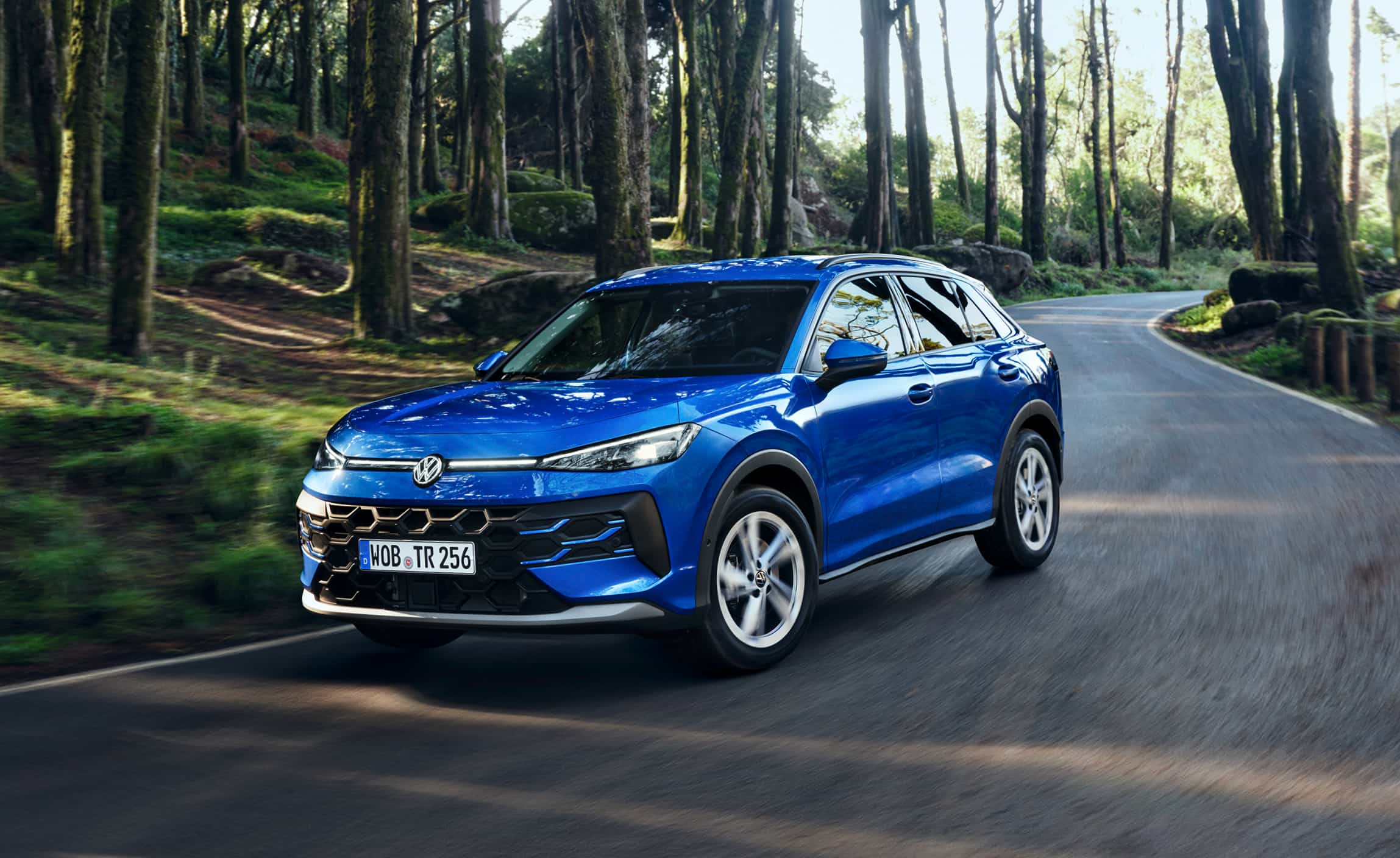 volkswagen-t-roc-przod-bok