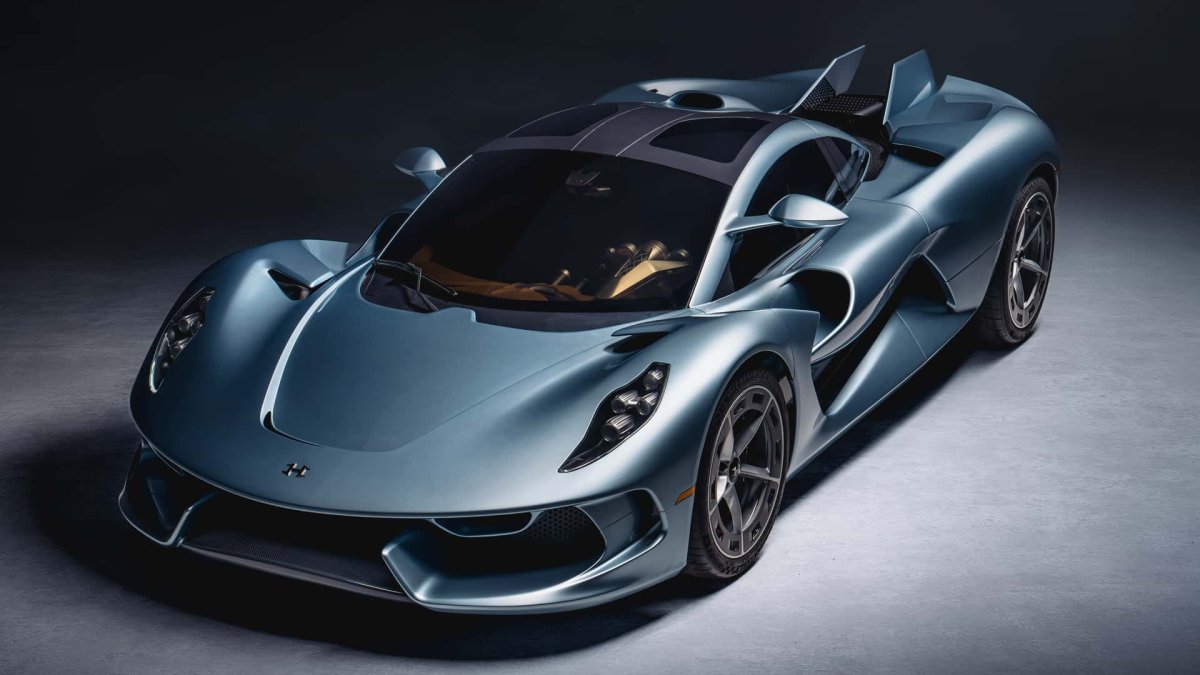 Hennessey Blackbird to hiperauto jak dawniej. Fani motoryzacji będą zachwyceni