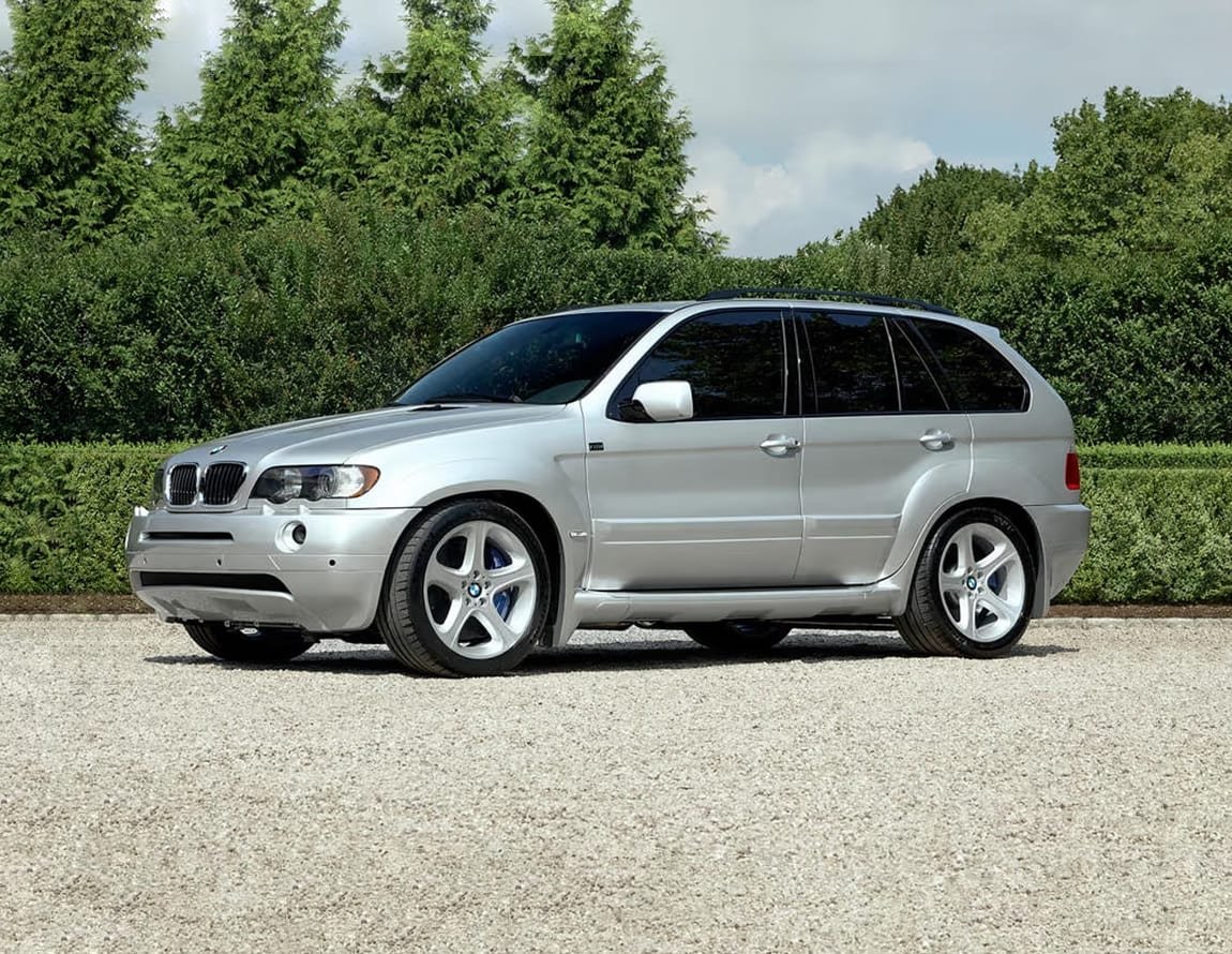 BMW X5 z 2000 roku dostało V10 z M5 i manualną skrzynię