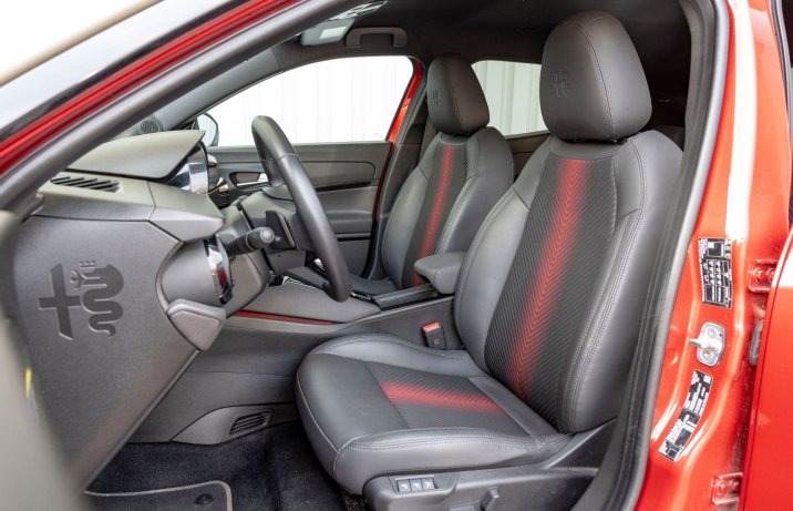 Alfa Romeo Junior - fotele