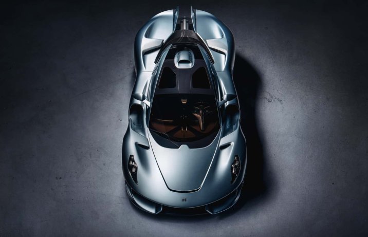 Hennessey Blackbird – przód