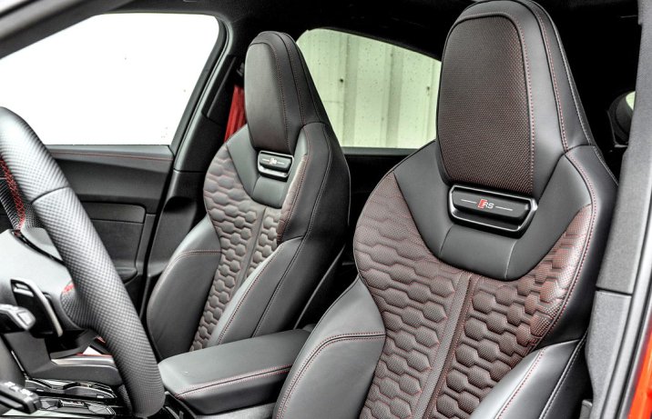 Audi RS 5 Limousine (2026) – test – fotele