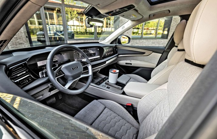 Audi Q7 – wnętrze, kokpit