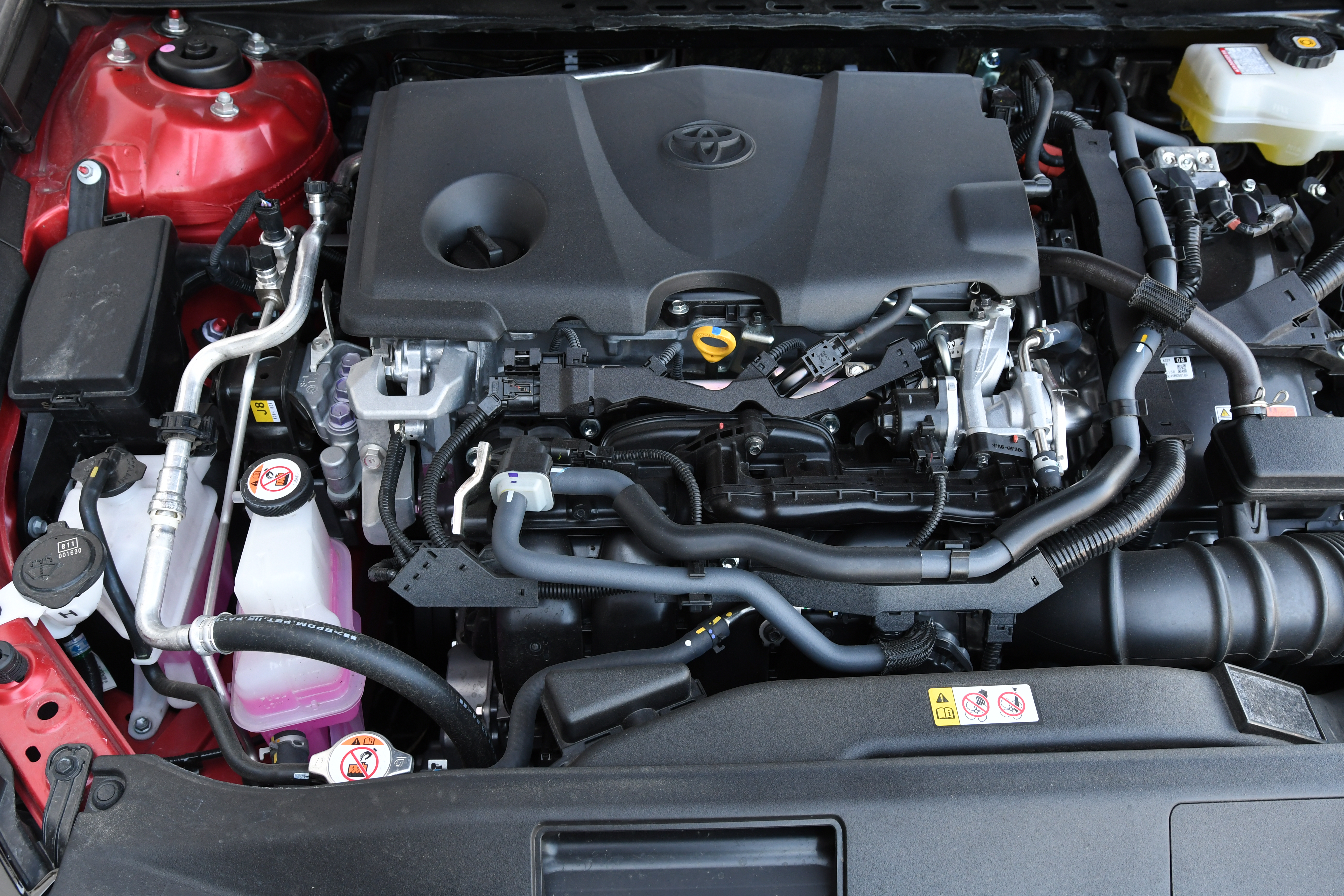 silnik-2.5-toyota-dynamic-force