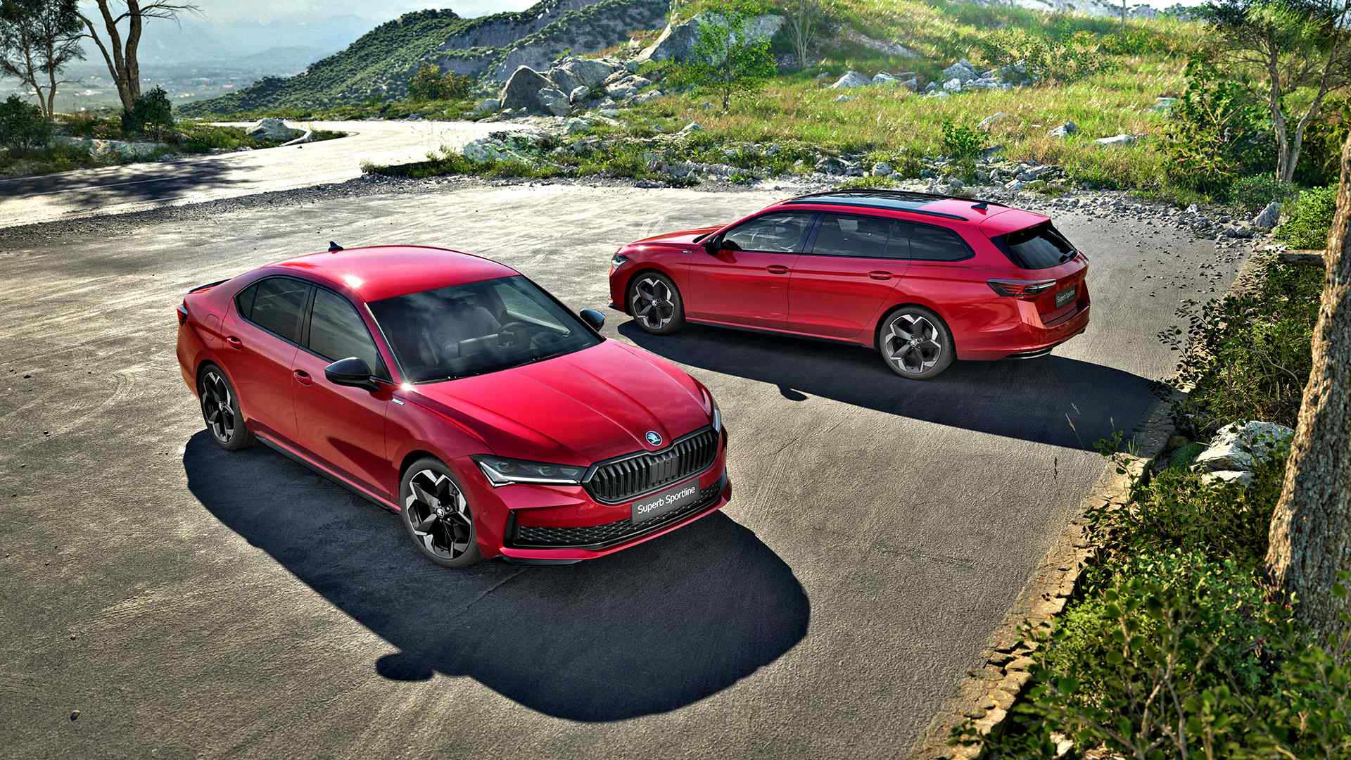 Škoda Superb Sportline w odmianach Liftback i Combi.