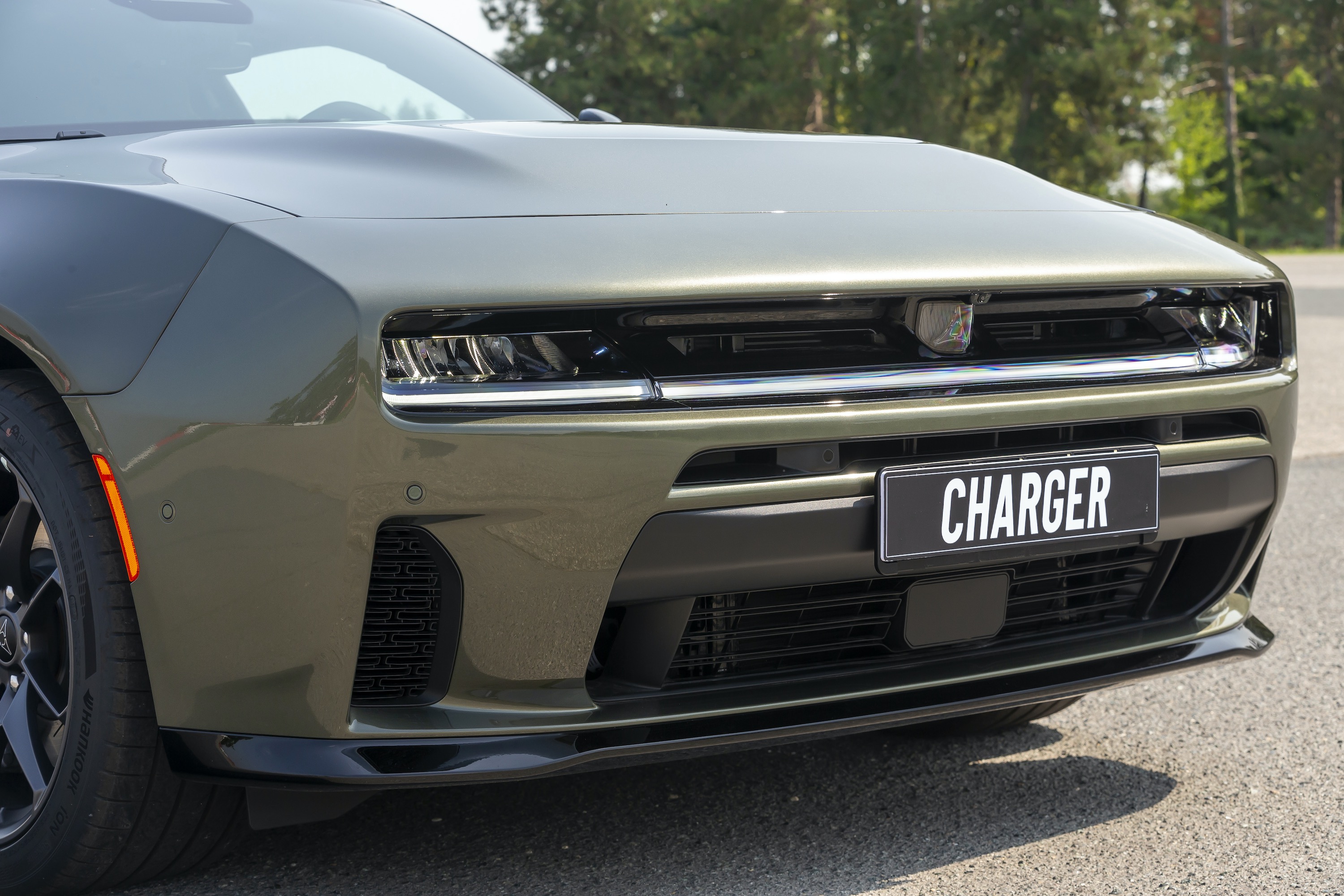 Dodge Charger ICE przód