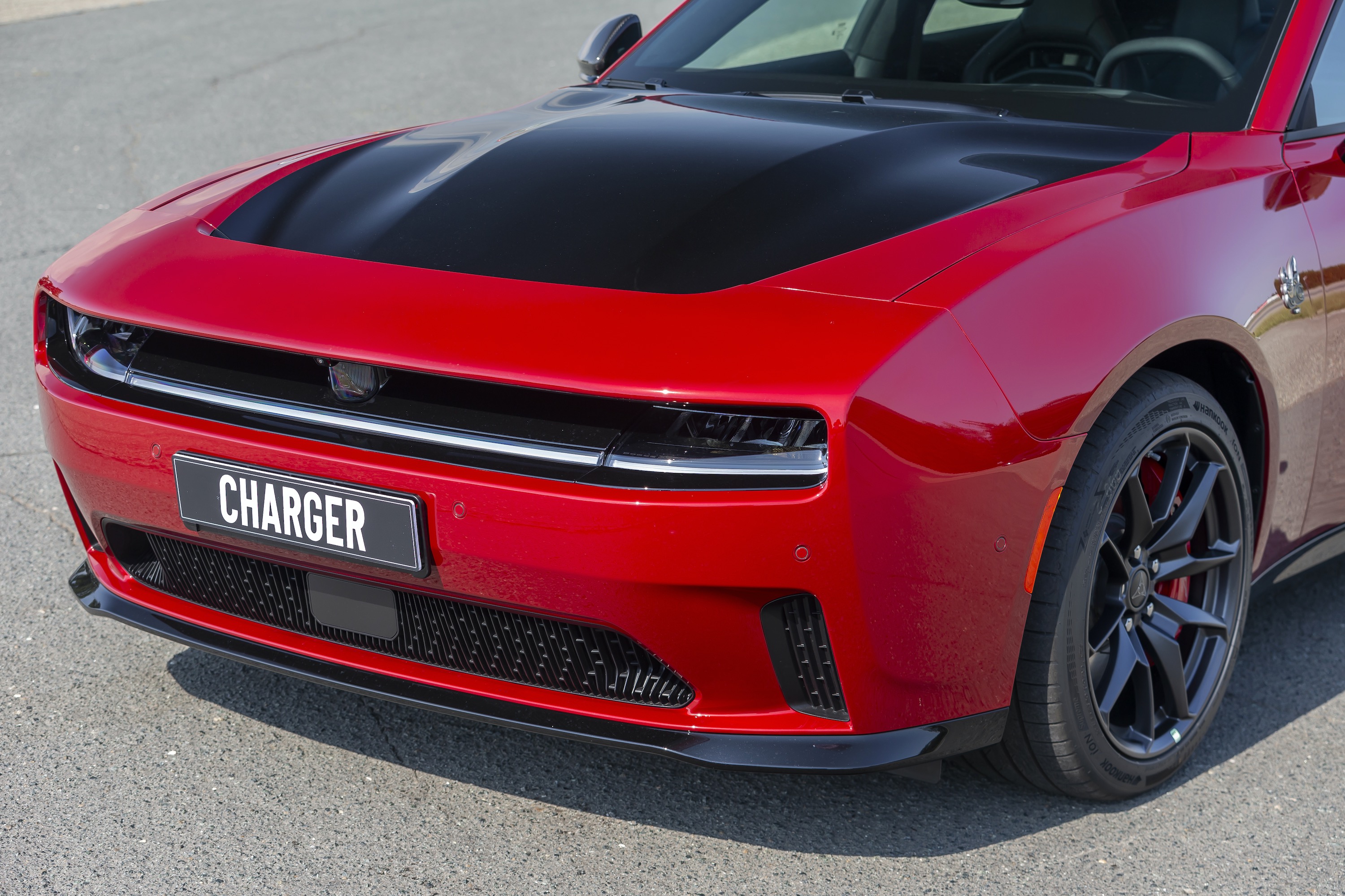 Dodge Charger Daytona przód