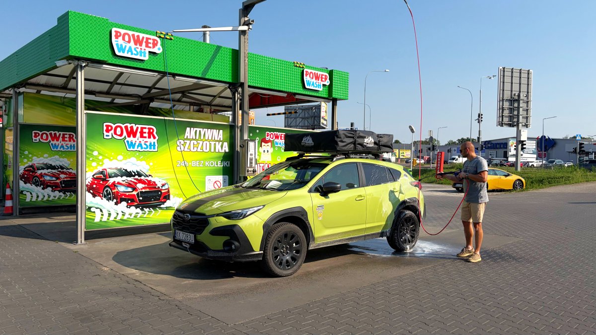 Test myjni bezdotykowych – ile czasu dostajemy za 1 zł?