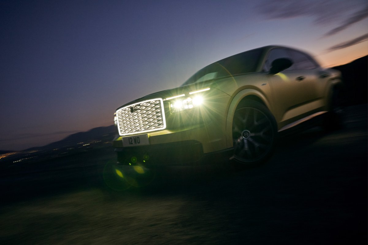 Najmocniejszy Bentley jest od dzisiaj elektrykiem i ma wyznaczać przyszłość marki. Oto Torcal