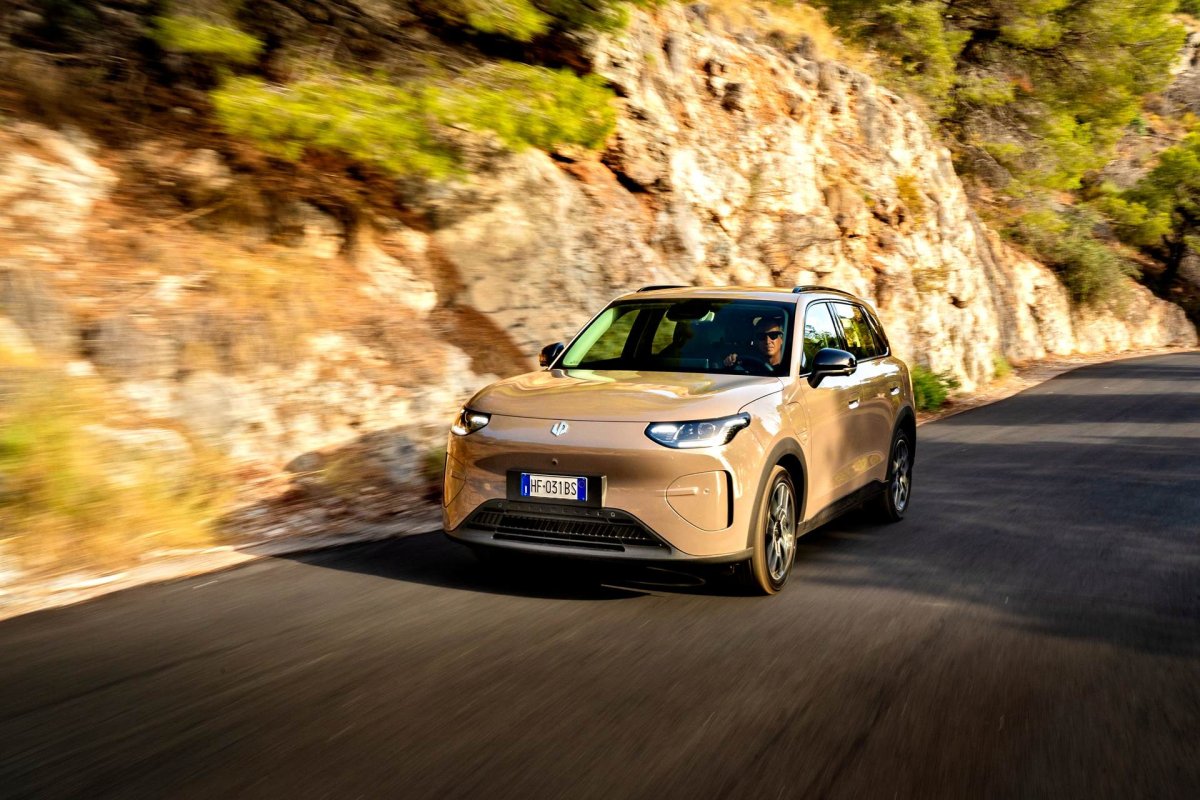 Leapmotor B03X to mistrz pierwszego wrażenia. Ale później wcale nie jest dużo gorzej | Pierwsza jazda