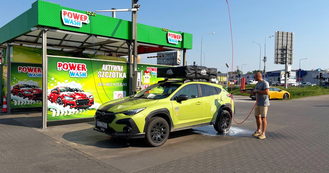 Test myjni bezdotykowych – ile czasu dostajemy za 1 zł?