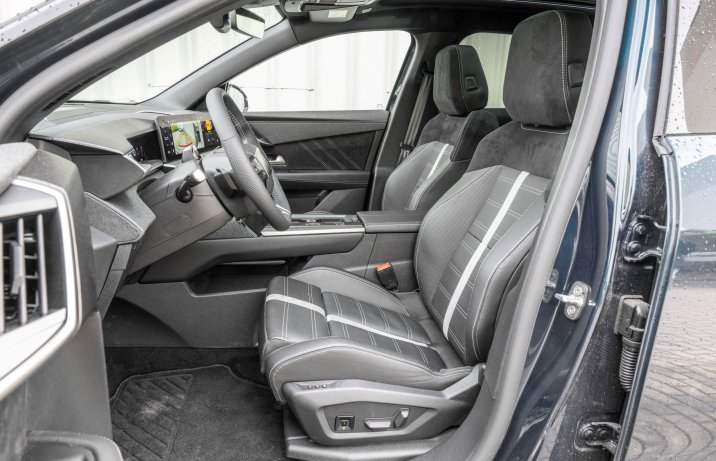 Opel Grandland - fotele