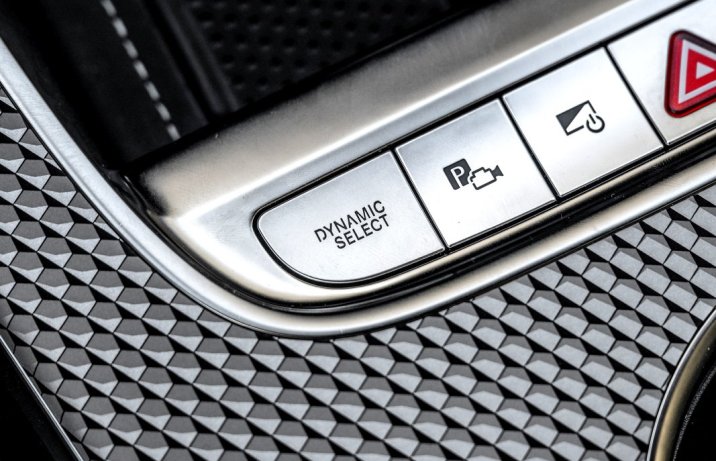 Mercedes GLC 400 4Matic electric (2026) – test – przyciski