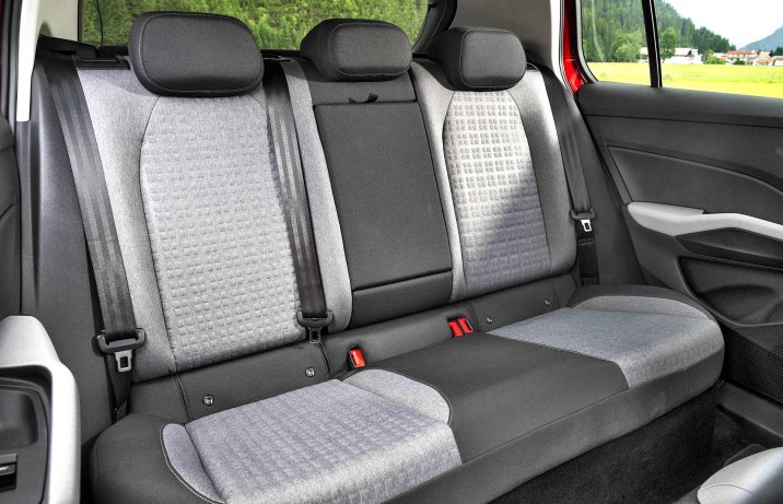 Skoda Epiq – kanapa i przestrzeń w drugim rzędzie.