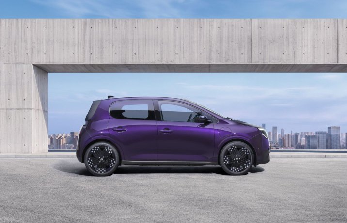 Nissan Pixo – bok