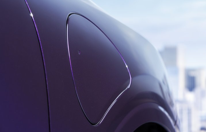 Nissan Pixo – klapka gniazda ładowania