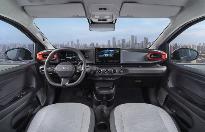 Nissan Pixo – kokpit