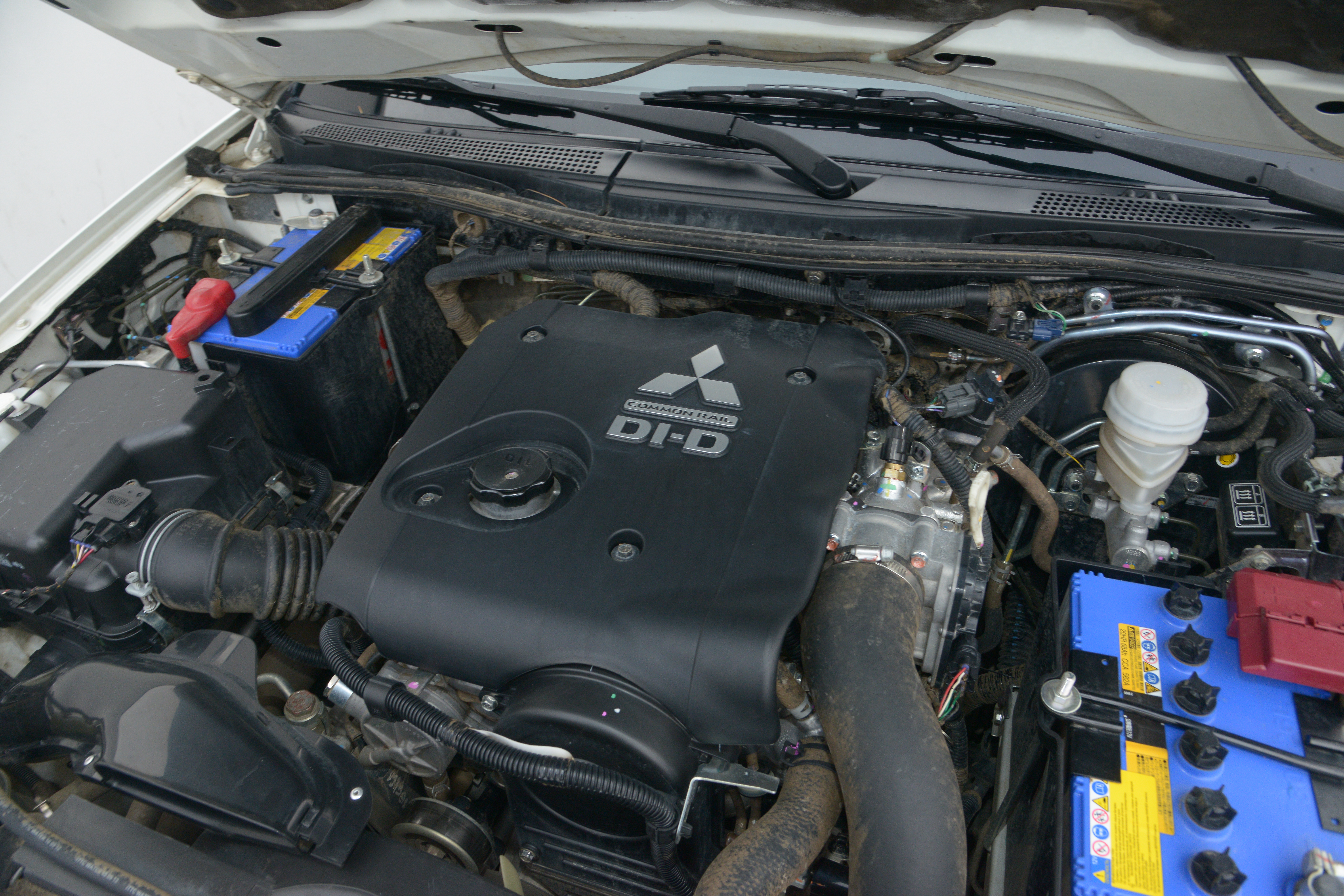 Mitsubishi-2.5-di-d