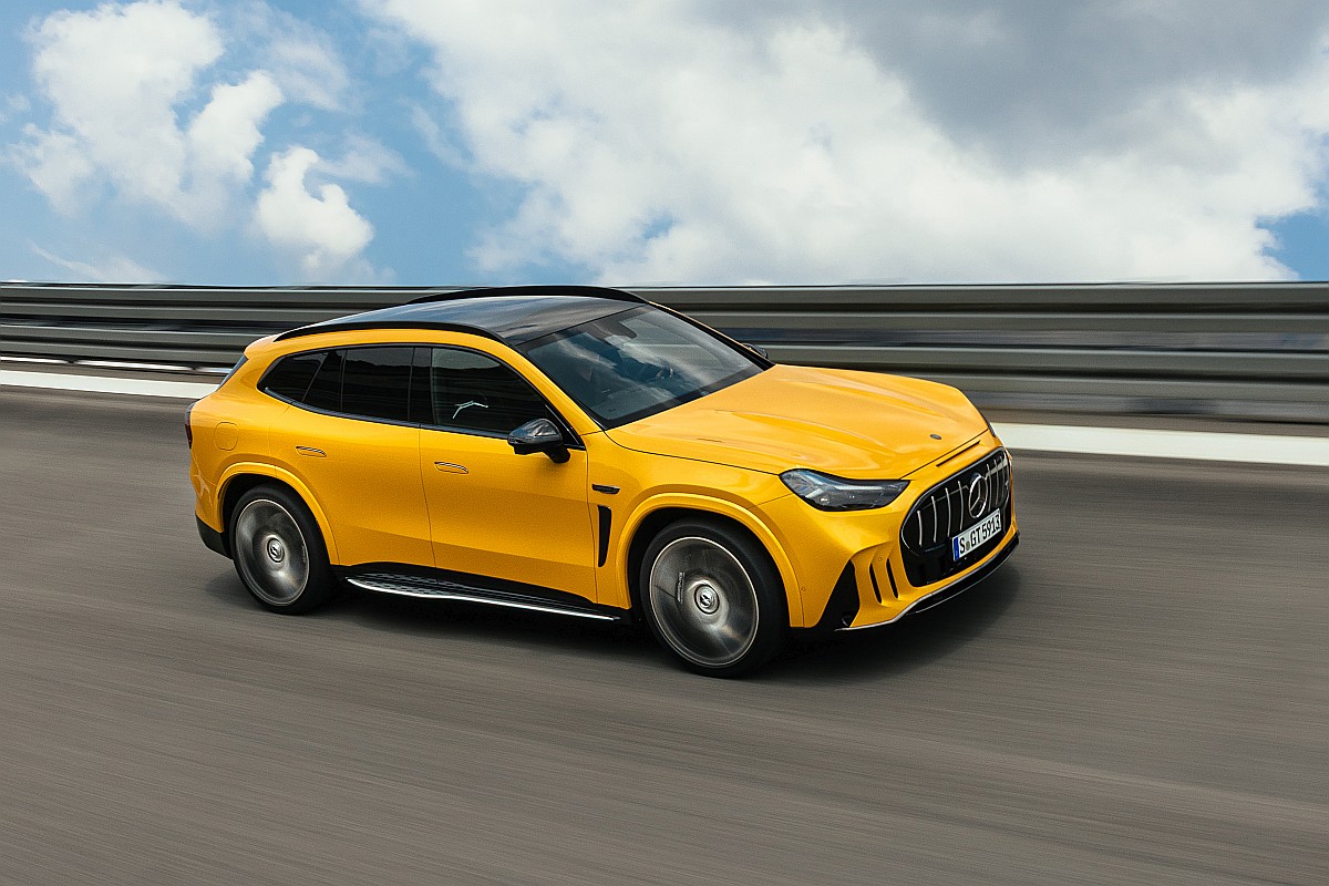Mercedes-AMG GT SUV (15)