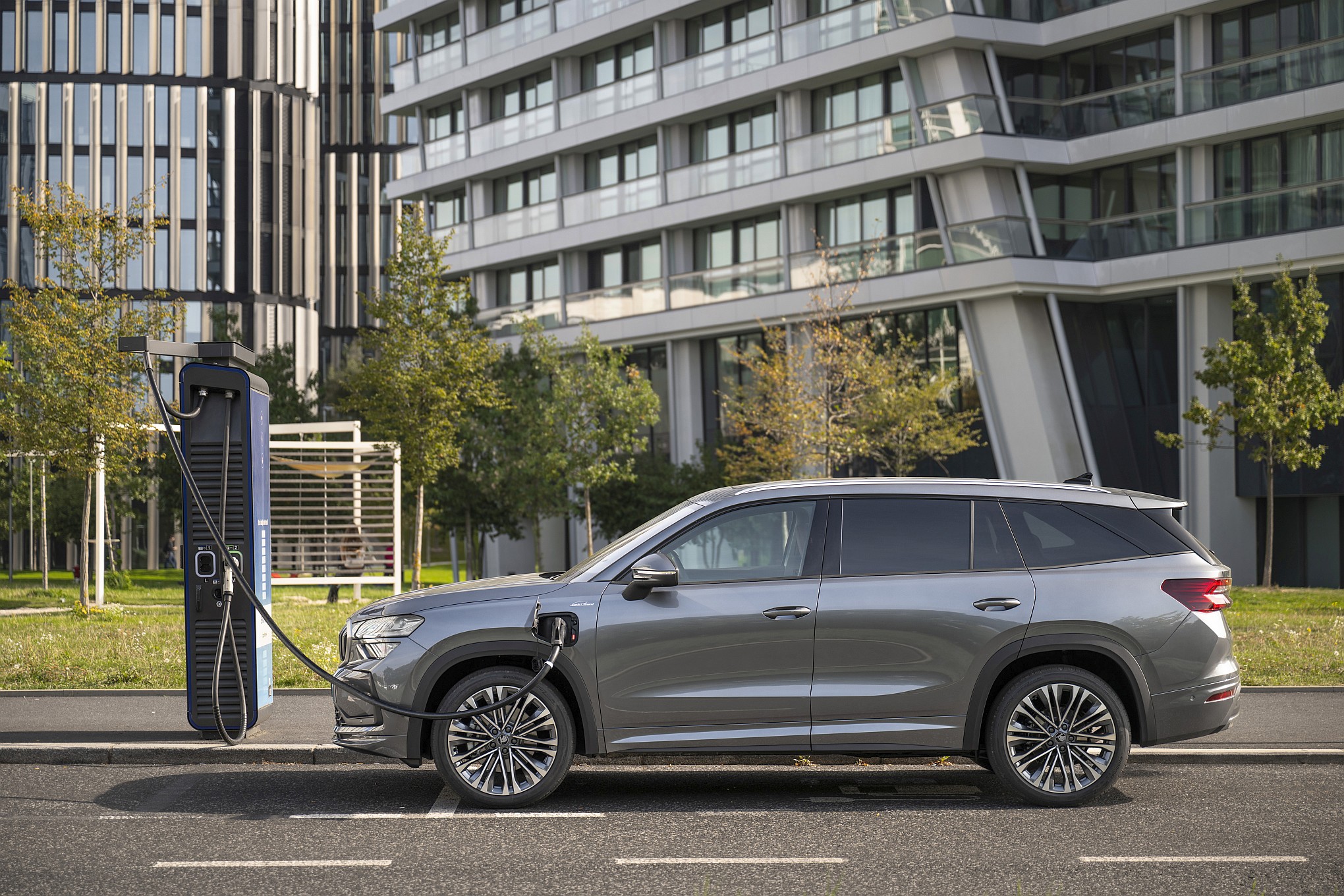 Skoda-Kodiaq-PHEV-Laurin=Klement (3)