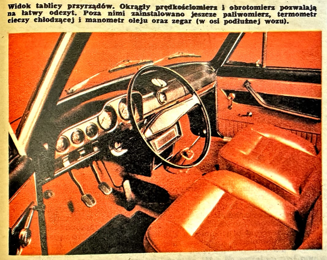 Motor numer 44 z 1976 roku – WAZ 2103 wnętrze