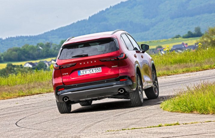 Mazda CX-5 2.5 e-Skyactiv G FWD (2026) – test, porównanie – tył