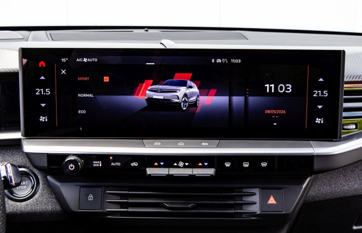 Opel Grandland Turbo Hybrid (2026) – test, porównanie – system multimedialny