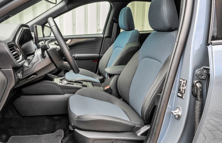 ford-kuga-fotele