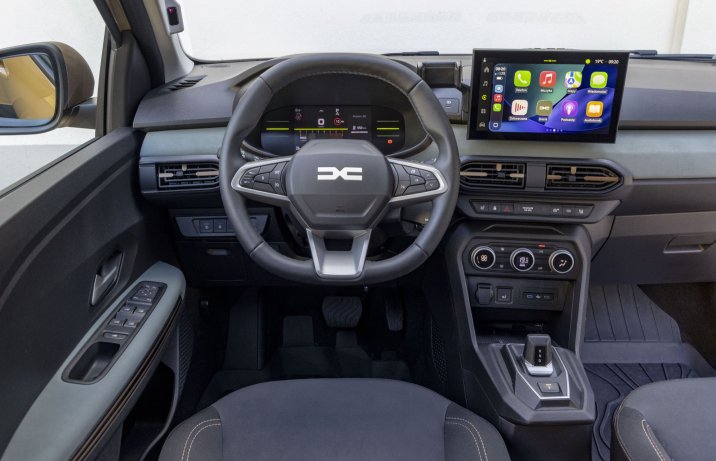 Dacia Sandero Stepway - kokpit