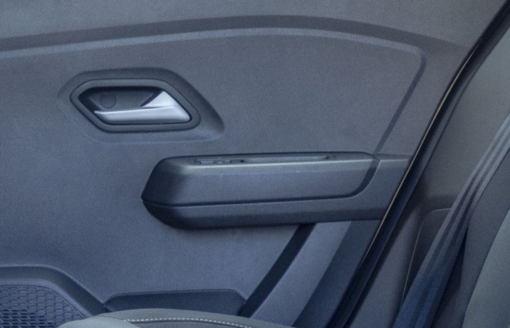 Dacia Sandero Stepway - podłokietnik